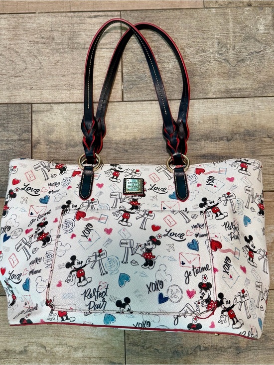 Dooney & Bourke Handbags - Dooney & Bourke Disney Minnie Mickey Mouse Tote Valentines Day Love Mail Xoxo 💋